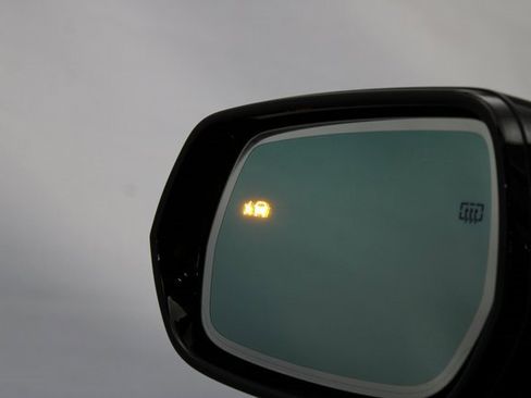 Certified 2024 Cadillac Lyriq Sport image 30