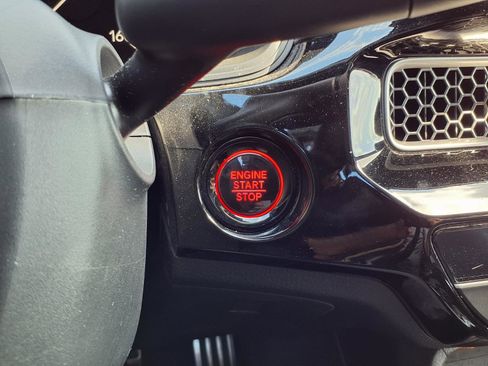 Used 2025 Honda Civic Sport image 10