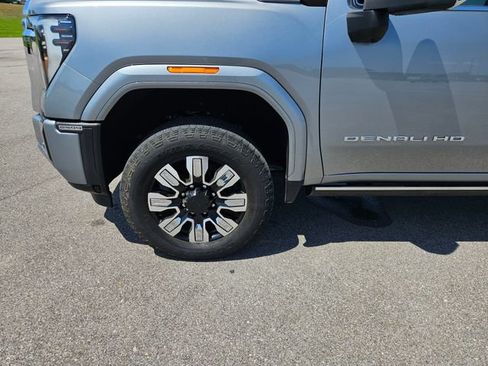 Used 2025 GMC Sierra 2500 Denali w/ Denali Reserve Package AWD/4WD image 27