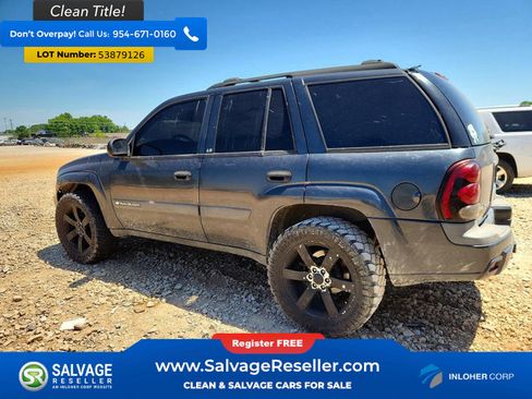 Used 2004 Chevrolet TrailBlazer LS w/ LS Preferred Equipment Group RWD image 3