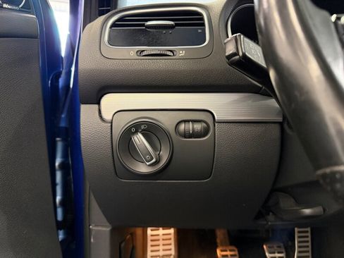 Used 2012 Volkswagen Golf R 2-Door image 27