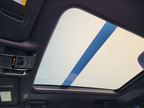 Certified 2025 Lexus GX 550 image 31