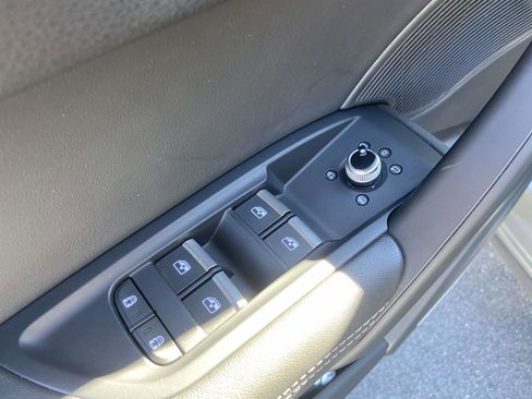 Certified 2024 Audi Q5 2.0T Premium Plus image 21