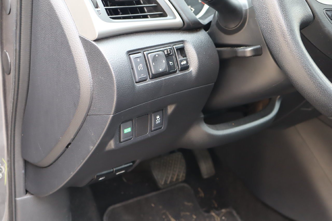 Used 2019 Nissan Sentra SV FWD image 21