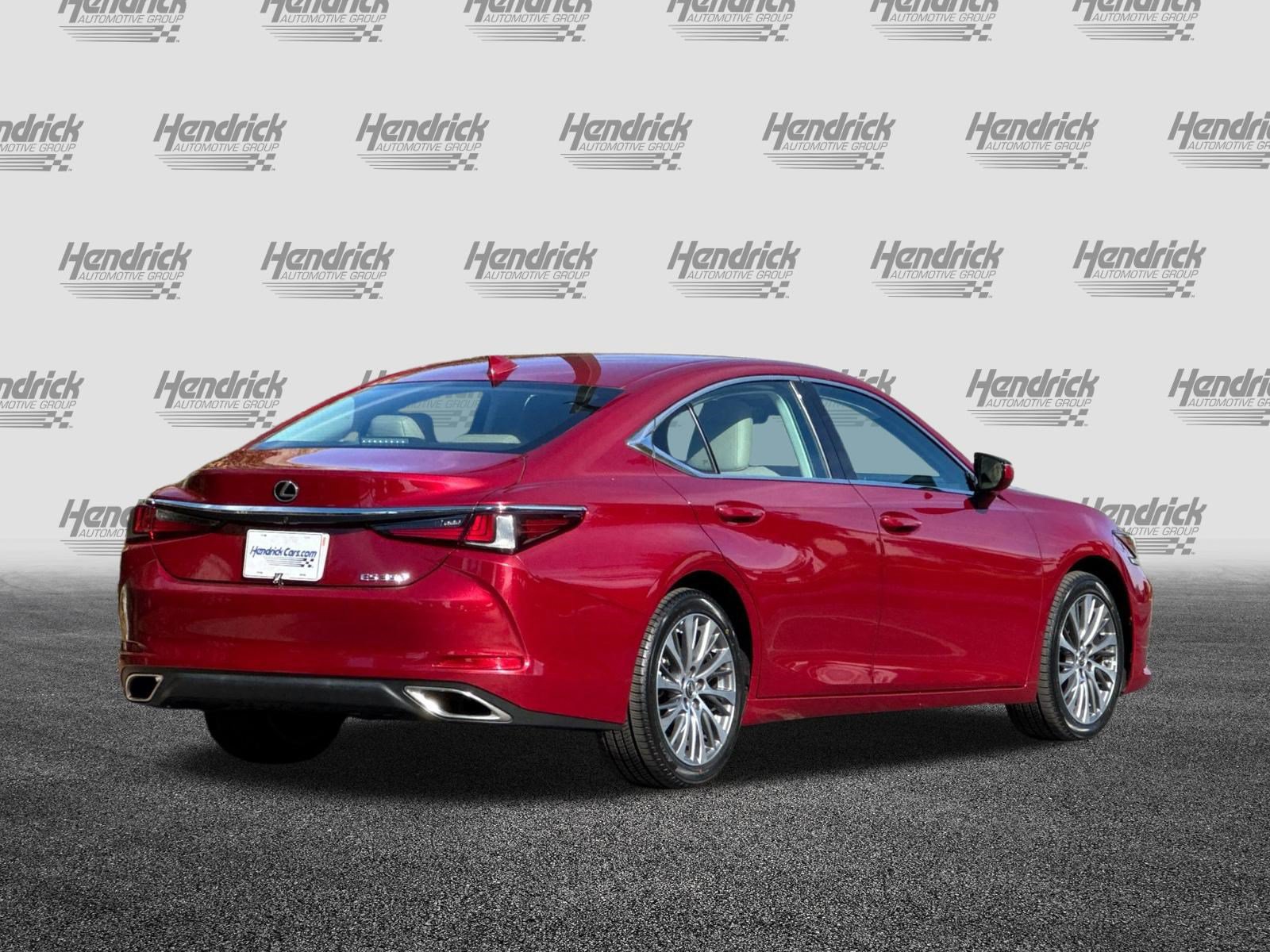 Used 2019 Lexus ES 350 w/ Premium Package FWD image 5