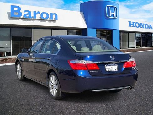 Used 2015 Honda Accord EX image 4