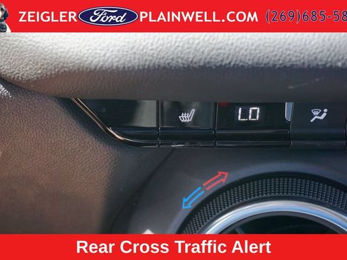 Used 2024 Chevrolet Blazer LT w/ Convenience Package AWD/4WD image 22