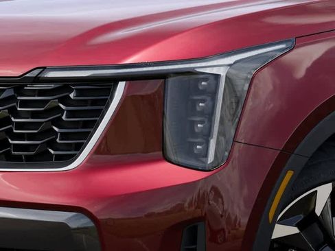 Certified 2024 Kia Sorento SX image 10