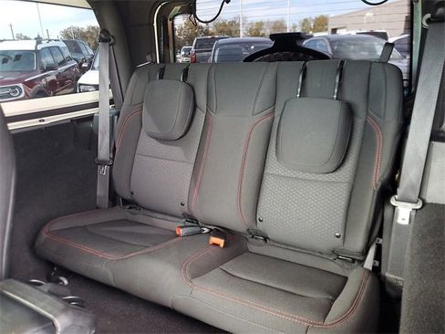 Used 2021 Jeep Wrangler Rubicon image 10