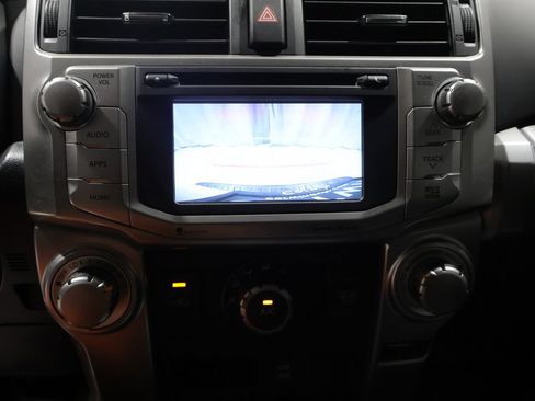 Used 2019 Toyota 4Runner SR5 AWD/4WD image 27