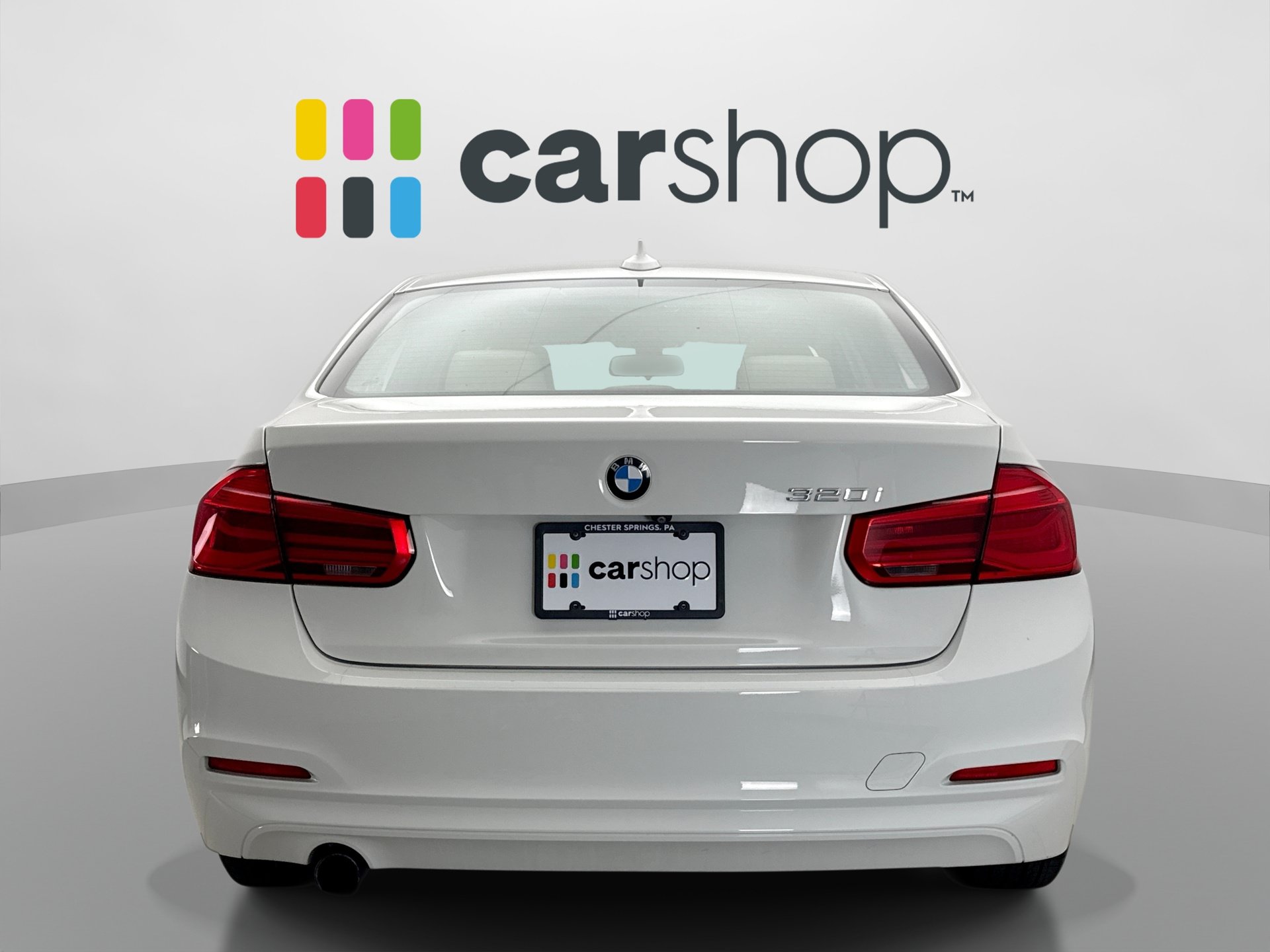 Used 2018 BMW 320i Sedan w/ Premium Package RWD image 4
