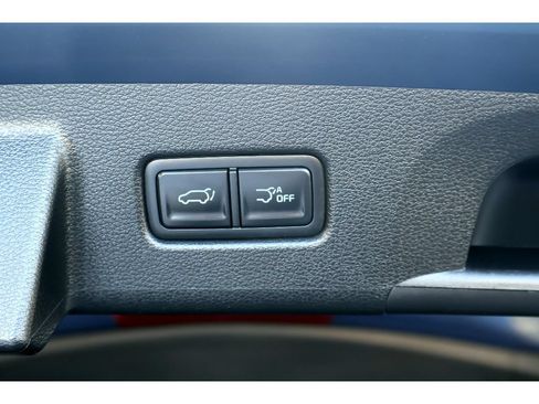 Used 2025 Kia Telluride S AWD/4WD image 23