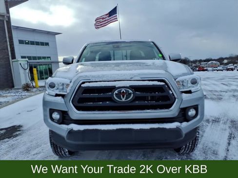 Used 2022 Toyota Tacoma SR5 image 8