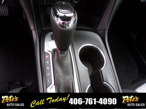 Used 2019 Chevrolet Equinox LS image 24