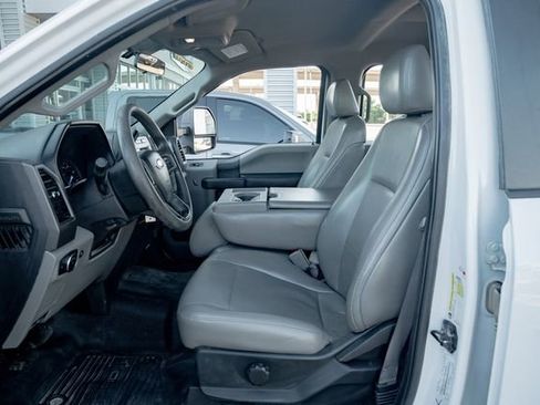 Used 2018 Ford F250 XL w/ Power Equipment Group image 23