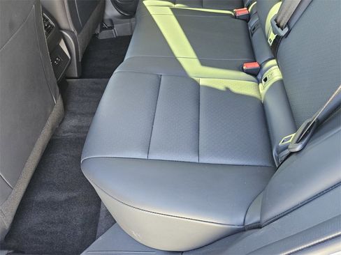 Used 2023 Nissan Rogue SV w/ SV Premium B Package image 26