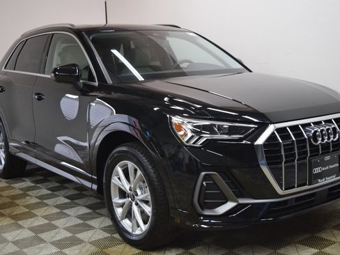 New 2025 Audi Q3 2.0T Premium Plus image 1