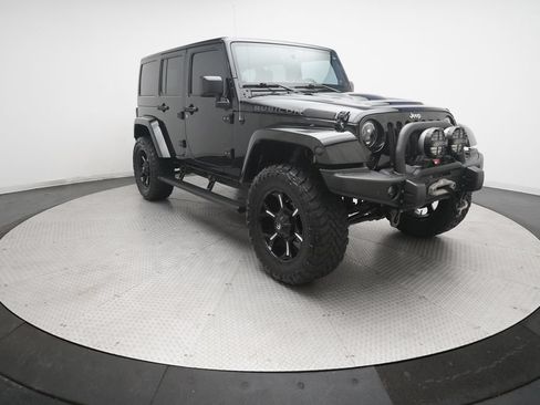 Used 2014 Jeep Wrangler Unlimited Rubicon w/ Dual Top Group AWD/4WD image 31