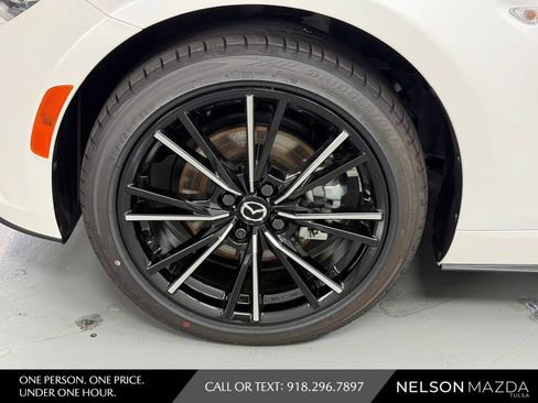New 2026 MAZDA MX-5 Miata RF Grand Touring RWD image 15