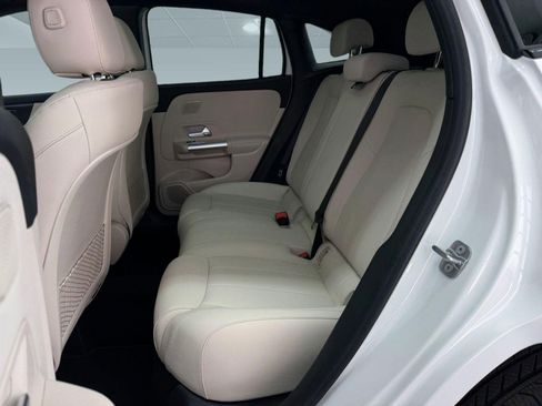 New 2026 Mercedes-Benz GLA 250 image 13