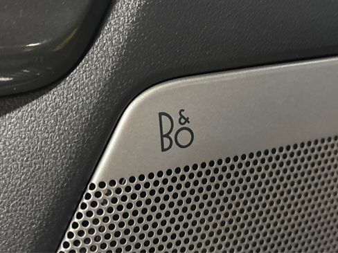 Used 2023 Ford F150 Lariat w/ Equipment Group 502A High image 19