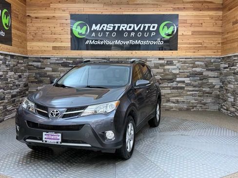 Used 2013 Toyota RAV4 XLE AWD/4WD image 4