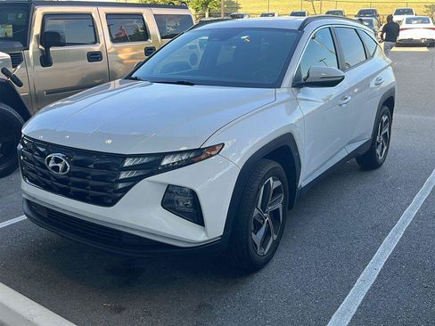 Used 2023 Hyundai Tucson SEL w/ Convenience Package AWD/4WD image 3