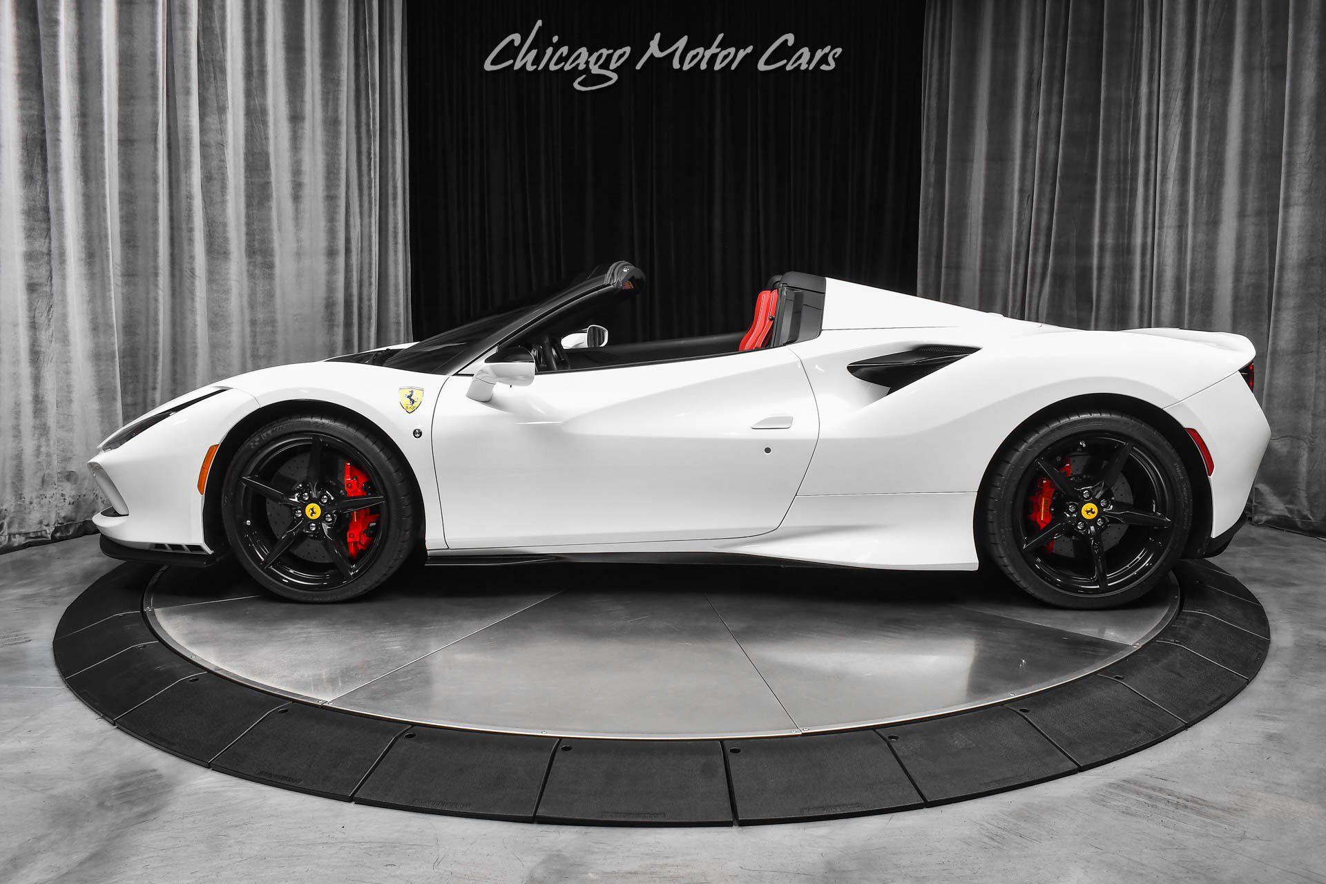 Used 2023 Ferrari F8 Tributo RWD image 37