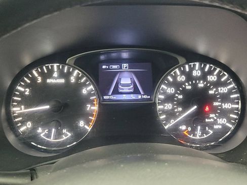 Used 2019 Nissan Pathfinder SL AWD/4WD image 23