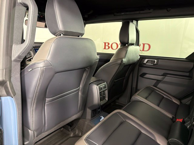 Used 2025 Ford Bronco Outer Banks AWD/4WD image 30