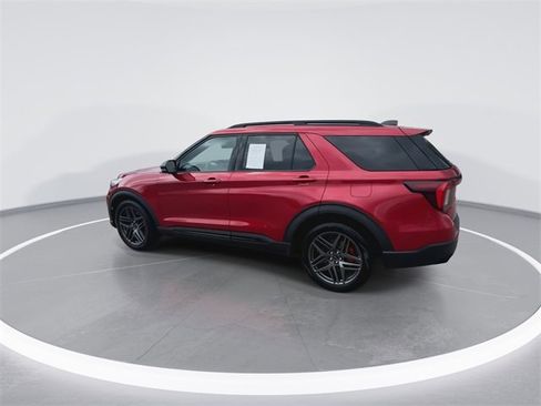 Certified 2025 Ford Explorer ST w/ Sun And Sound Package image 7