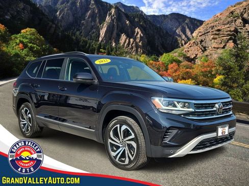 Used 2022 Volkswagen Atlas SEL AWD/4WD image 1