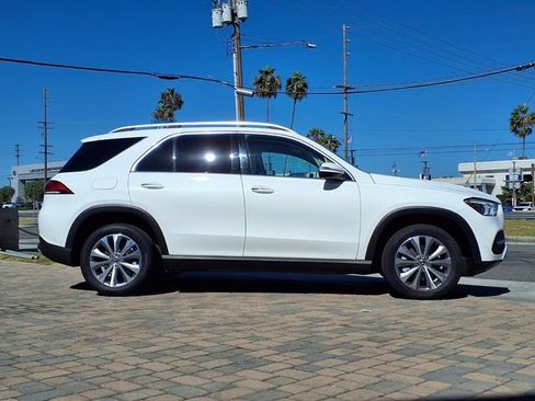 Used 2020 Mercedes-Benz GLE 350 4MATIC w/ Premium Package image 5