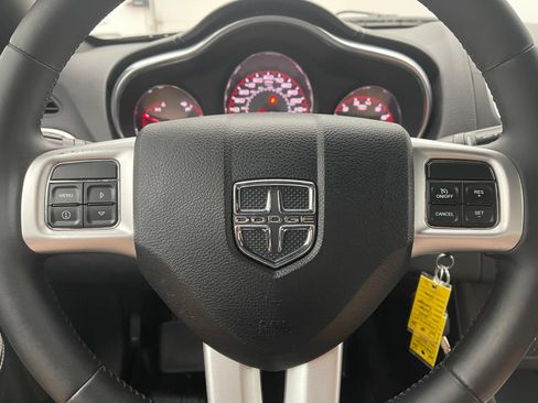 Used 2013 Dodge Avenger SXT w/ Rallye Appearance Group FWD image 17