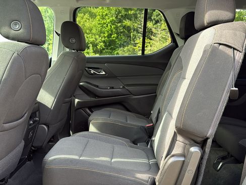 Used 2021 Chevrolet Traverse LT AWD/4WD image 27