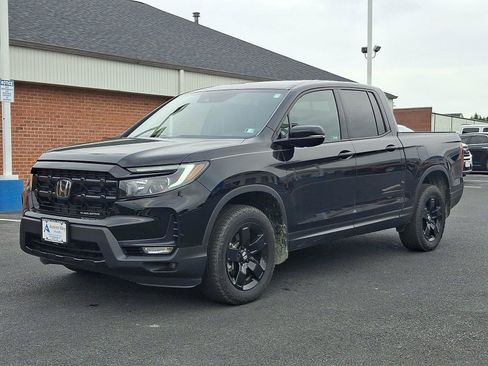 Certified 2026 Honda Ridgeline Black Edition image 3