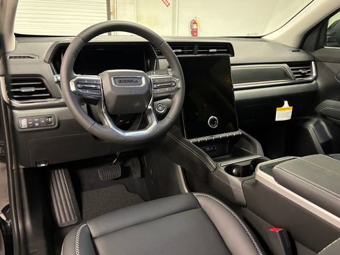 New 2026 GMC Terrain Denali w/ LPO, Floor Liner Package AWD/4WD image 24