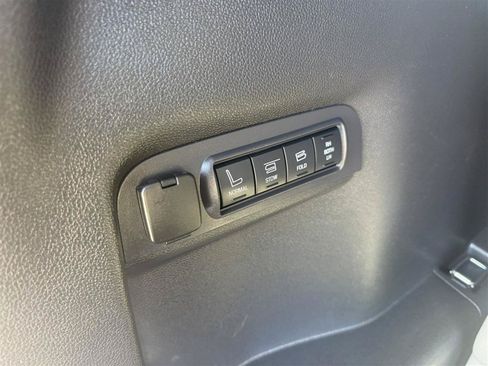 Used 2013 Ford Explorer Limited AWD/4WD image 16