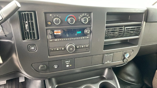 New 2026 Chevrolet Express 2500 RWD image 21
