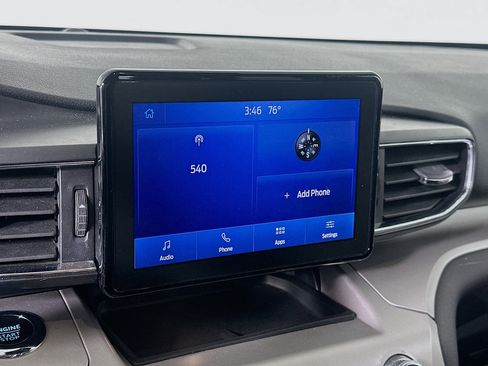 Used 2023 Ford Explorer XLT w/ Equipment Group 202A image 21