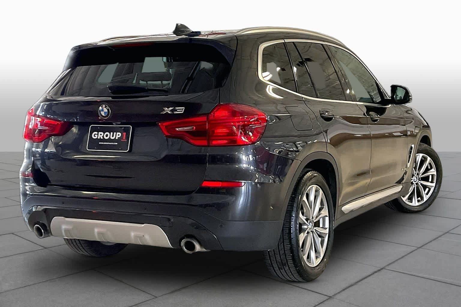 Used 2018 BMW X3 xDrive30i AWD/4WD image 12