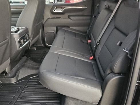 New 2026 GMC Sierra 1500 SLT w/ SLT Premium Plus Package image 10