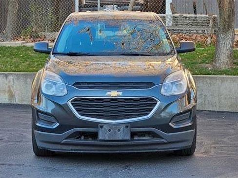 Used 2017 Chevrolet Equinox LS FWD image 8