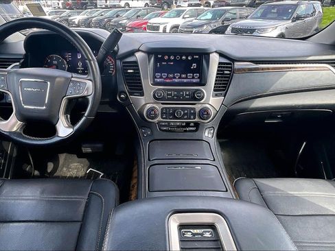 Used 2016 GMC Yukon XL Denali w/ Open Road Package image 15