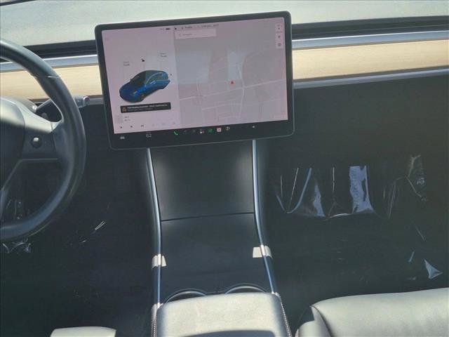 Used 2018 Tesla Model 3 Long Range RWD image 12