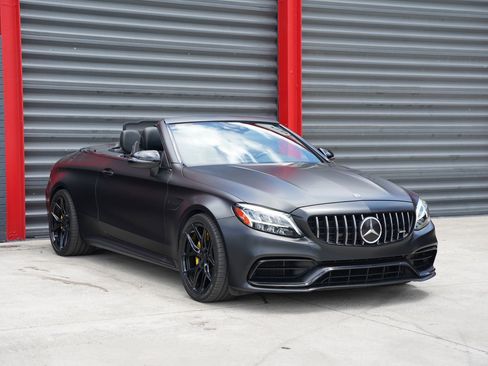 Used 2019 Mercedes-Benz C 63 AMG Cabriolet image 3