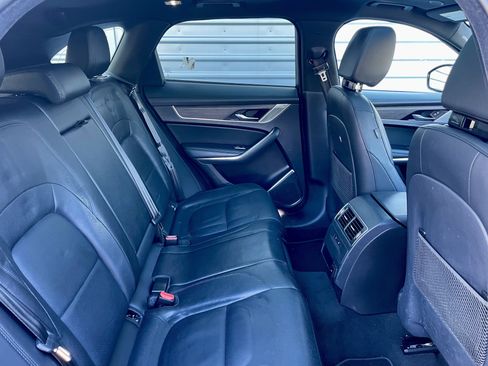 Used 2021 Jaguar F-PACE S image 31