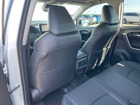 Used 2023 Toyota RAV4 XLE Premium AWD/4WD image 44