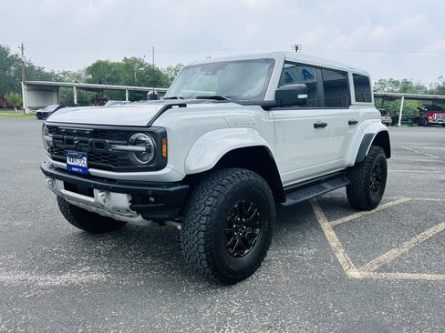 New 2026 Ford Bronco Raptor w/ Interior Carbon Fiber Pack AWD/4WD image 4