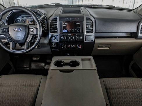 Used 2016 Ford F150 XLT w/ Equipment Group 302A Luxury image 13